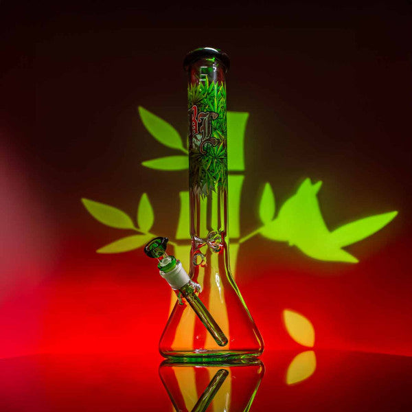 BL Leaves Kolbenbong Ice mit hintergrund