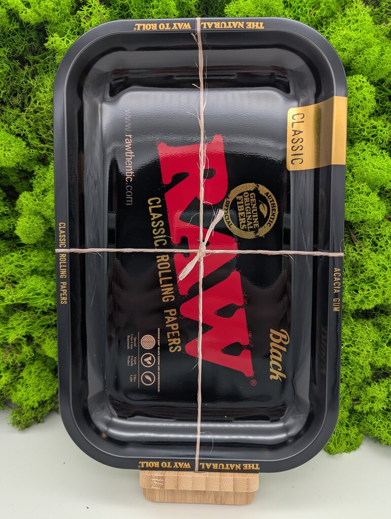 RAW Rolling Tray Drehunterlage Metall - "klassisch Schwarz - Rotes Logo"
